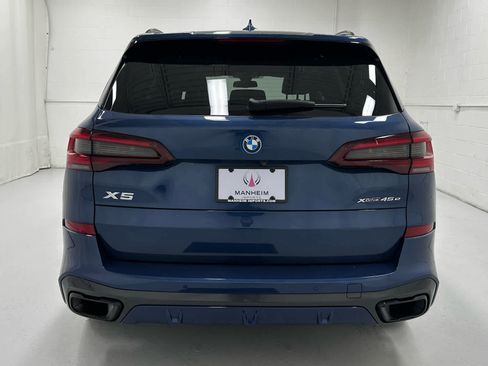Used 2022 BMW X5 xDrive45e w/ M Sport Package AWD/4WD image 7