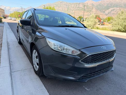 Used 2015 Ford Focus S FWD image 2