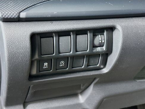 Used 2020 Subaru Forester w/ Alloy Wheel Package image 10