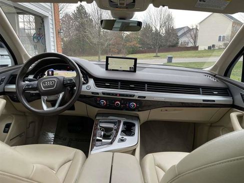 Used 2019 Audi Q7 2.0T Premium Plus w/ Premium Plus Package image 19