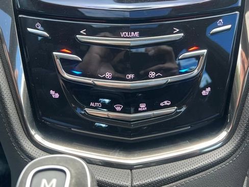 Used 2019 Cadillac CTS V w/ Luxury Package RWD image 34