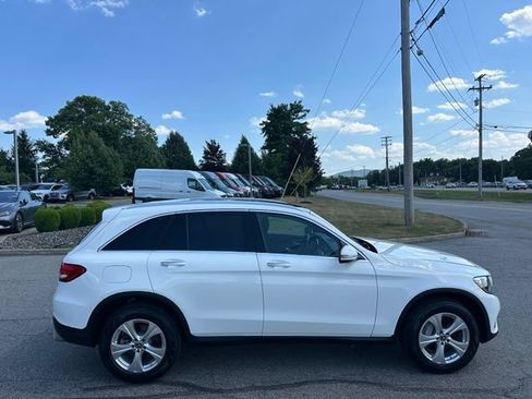 Used 2018 Mercedes-Benz GLC 300 4MATIC image 6