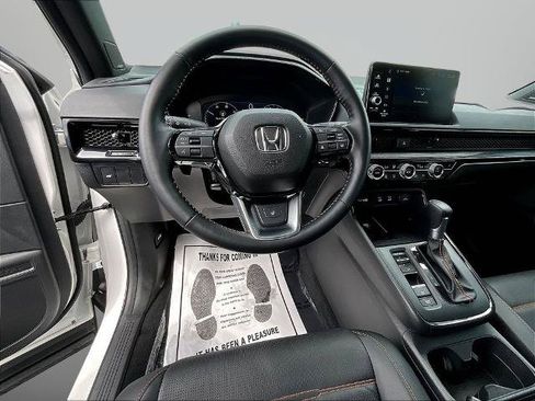 Used 2026 Honda CR-V Sport Touring image 8