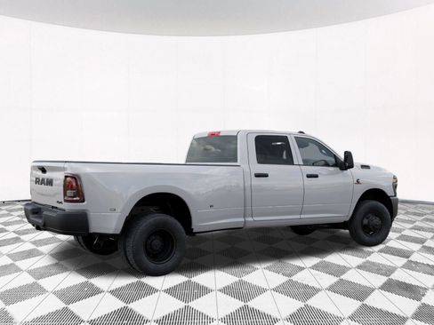 New 2026 RAM 3500 Tradesman AWD/4WD image 6