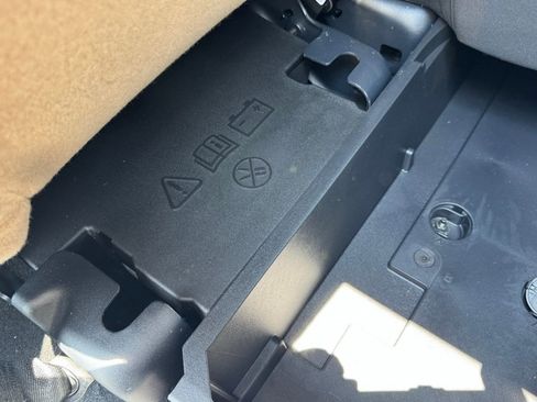 New 2025 Ford F250 Lariat w/ Lariat Ultimate Package image 32