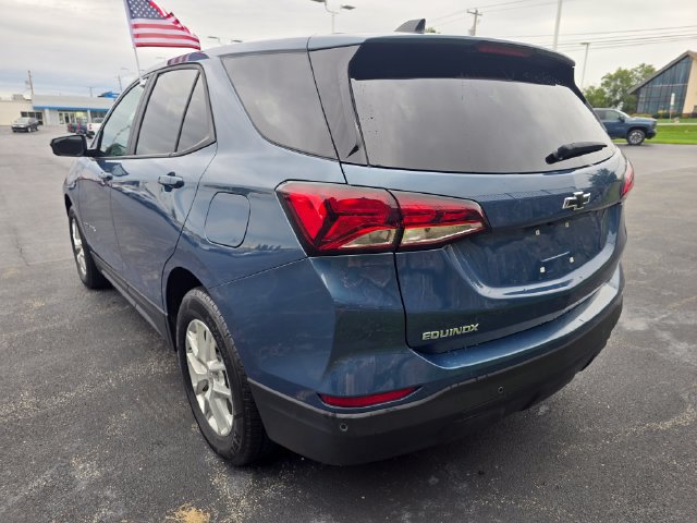 Used 2024 Chevrolet Equinox LS w/ LS Convenience Package FWD image 5