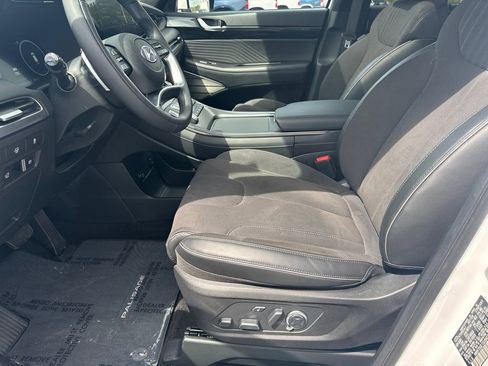 Used 2025 Hyundai Palisade Calligraphy image 10
