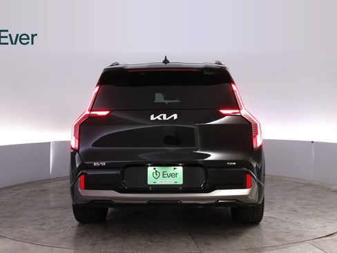 Used 2024 Kia EV9 GT-Line AWD/4WD image 15