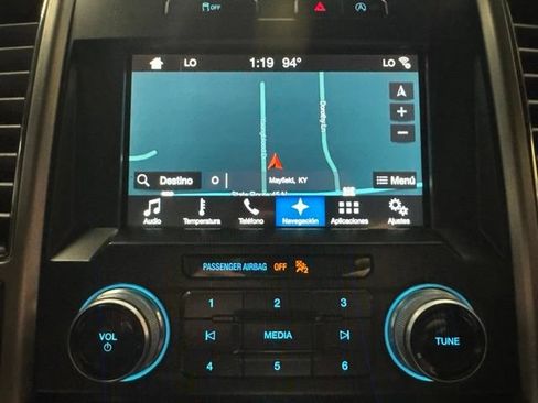Used 2018 Ford F150 Platinum AWD/4WD image 9
