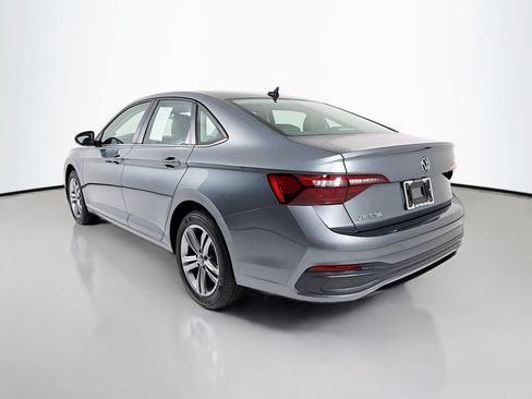 Used 2023 Volkswagen Jetta SE FWD image 5