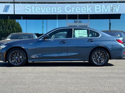 Used 2025 BMW 330i 330i w/ Convenience Package image 2