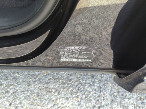 Used 2023 Volkswagen Atlas SEL Premium image 38