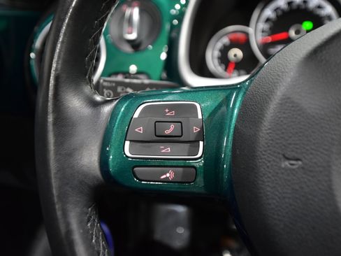 Used 2018 Volkswagen Beetle 2.0T image 24