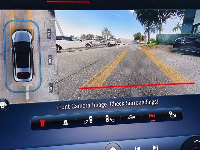 Used 2022 Mercedes-Benz EQS 580 4MATIC Sedan image 13