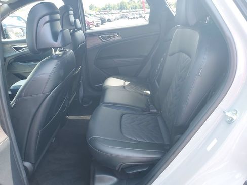 Used 2024 Kia Sportage X-Line AWD/4WD image 14
