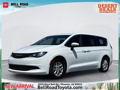Used 2022 Chrysler Voyager LX