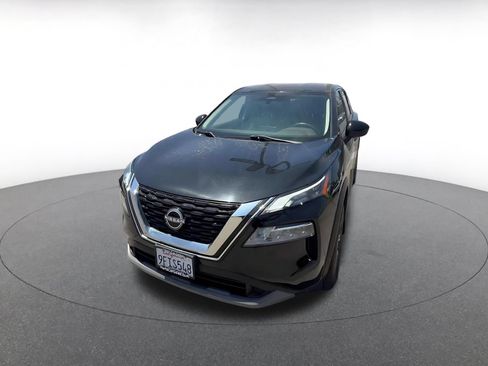 Used 2023 Nissan Rogue SV FWD image 7