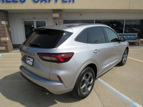Used 2023 Ford Escape ST-Line w/ Tech Pack #1 image 5