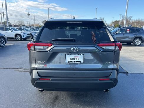 Used 2024 Toyota RAV4 XLE image 16