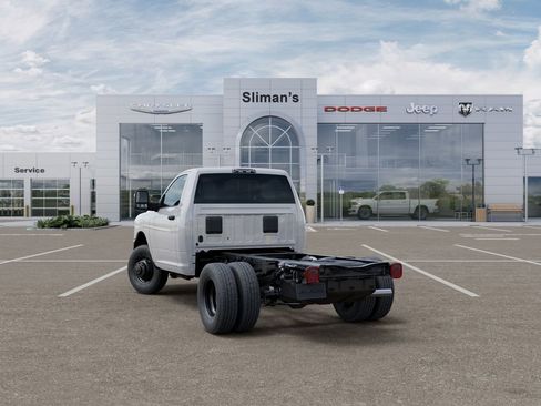 New 2026 RAM 3500 Tradesman AWD/4WD image 3