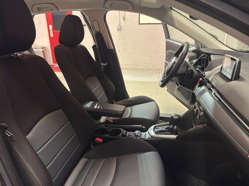 Used 2017 MAZDA CX-3 Sport AWD/4WD image 22