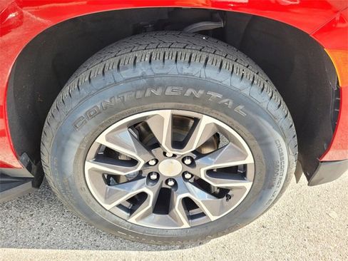 Certified 2021 Chevrolet Tahoe LT w/ Rear Media and Nav Package image 22