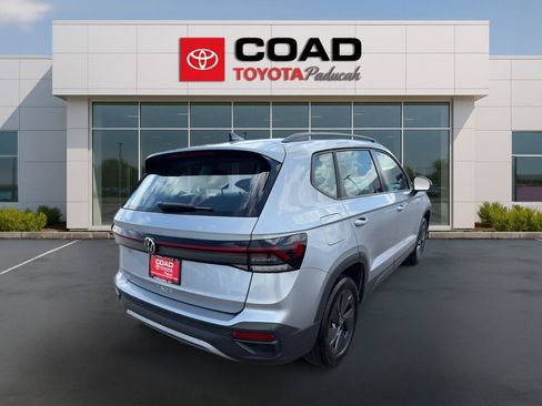 Used 2025 Volkswagen Taos S FWD image 5