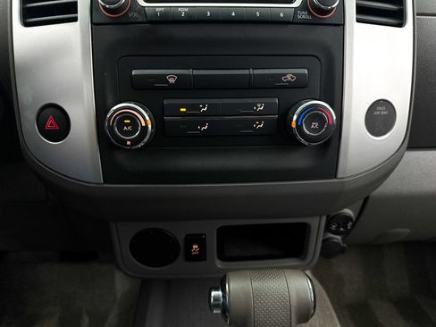 Used 2017 Nissan Frontier SV RWD image 19