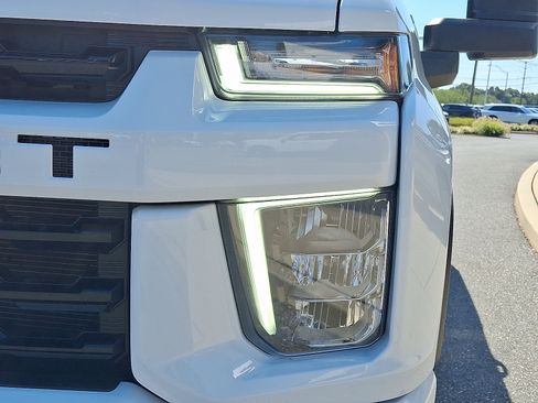 Used 2023 Chevrolet Silverado 2500 LT w/ Z71 Sport Edition AWD/4WD image 10