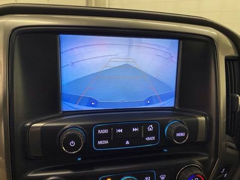 Used 2018 Chevrolet Silverado 1500 LTZ Z71 w/ LTZ Plus Package AWD/4WD image 6