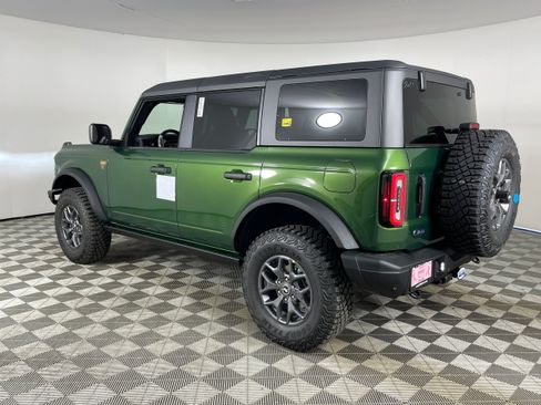 New 2025 Ford Bronco Badlands AWD/4WD image 5
