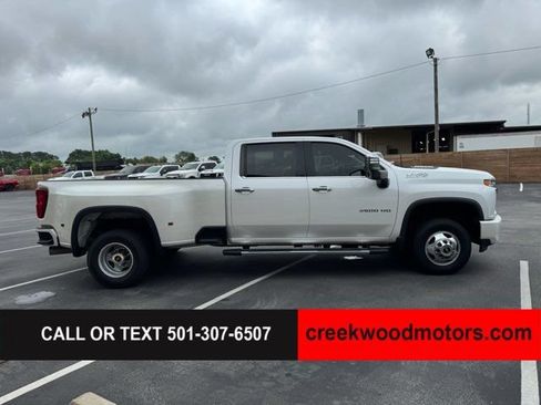 Used 2022 Chevrolet Silverado 3500 High Country w/ Snow Plow Prep/Camper Package AWD/4WD image 7