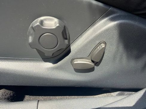 Used 2019 Ford EcoSport SE w/ SE Convenience Package AWD/4WD image 24