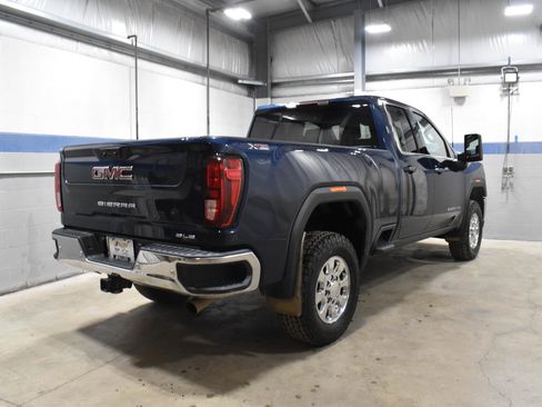 Used 2022 GMC Sierra 2500 SLE w/ X31 Off-Road Package AWD/4WD image 24