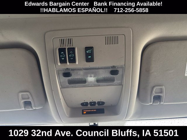 Used 2010 GMC Yukon XL Denali AWD/4WD image 26