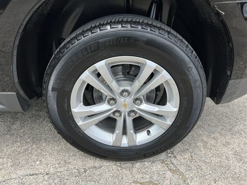 Used 2017 Chevrolet Equinox LS FWD image 33