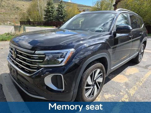 Used 2025 Volkswagen Atlas SEL AWD/4WD image 7