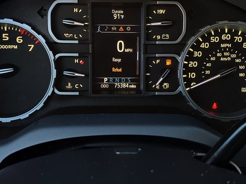 Used 2020 Toyota Tundra SR5 image 19