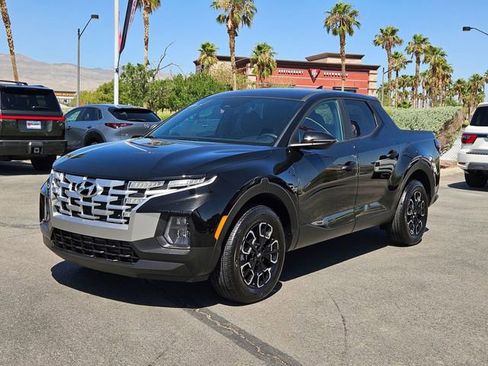 Used 2024 Hyundai Santa Cruz SEL image 2