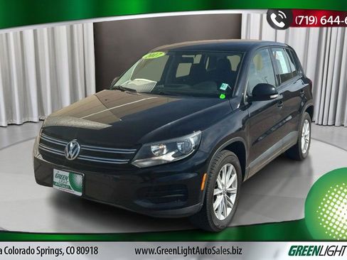 Used 2017 Volkswagen Tiguan S image 1