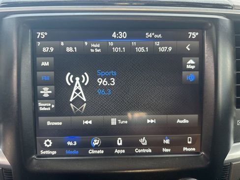 Used 2018 RAM 3500 Laramie Longhorn image 20