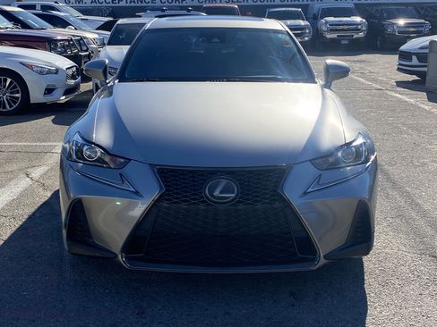 Used 2018 Lexus IS 300 image 3