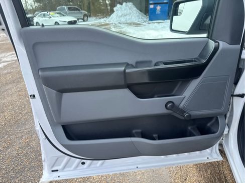 Used 2021 Ford F150 XL image 22