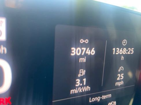 Used 2021 Volkswagen ID.4 Pro S RWD image 7