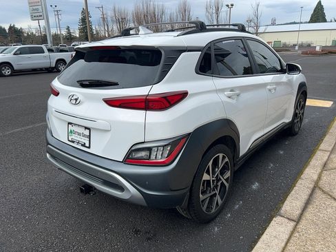 Used 2023 Hyundai Kona Limited image 11