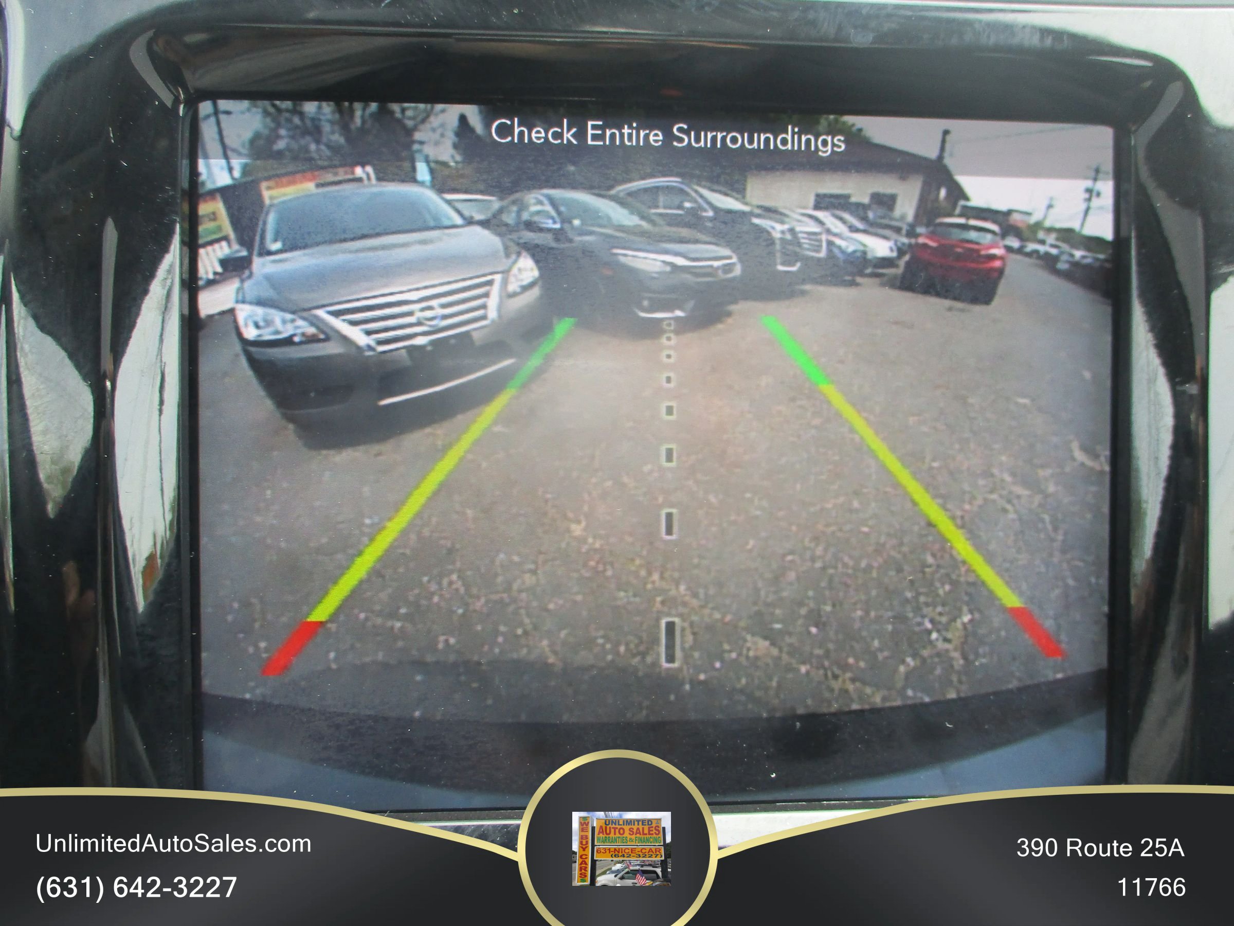 Used 2019 Jeep Cherokee Limited AWD/4WD image 9