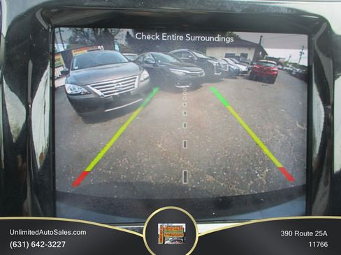 Used 2019 Jeep Cherokee Limited AWD/4WD image 9