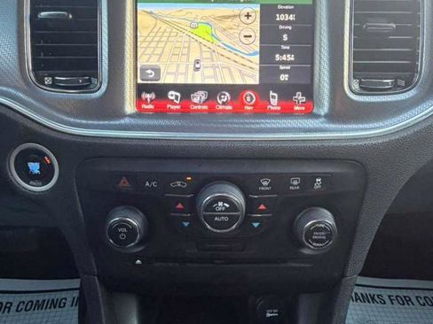 Used 2014 Dodge Charger SXT image 27