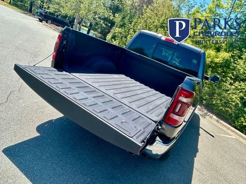 Used 2019 RAM 1500 Limited image 28