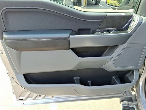 Used 2024 Ford F150 XLT w/ Mobile Office Package image 9